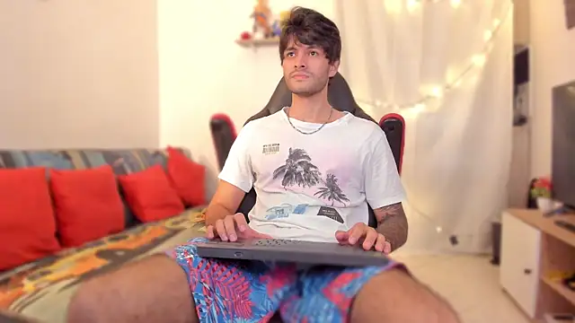 justin stark7 online show from December 2, 2025, 8:21 pm