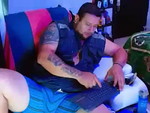 Snapshot of Michaell_Myerss_ chatting on March 7, 2025, 8:55 pm Michaell Myerss  online show from March 7, 2025, 8:55 pm