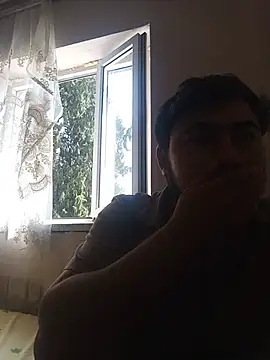 Snapshot of eminrehi chatting on July 21, 2026, 11:44 am eminrehi online show from July 21, 2026, 11:44 am