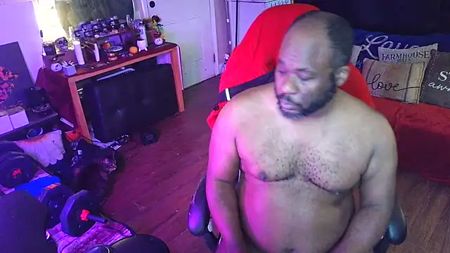 Snapshot of bigshh8 chatting on February 2, 2025, 8:30 pm bigshh8 online show from February 2, 2025, 8:30 pm