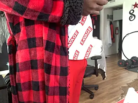 bigshh8 online show from April 15, 2026, 7:58 pm