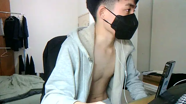 Snapshot of max5388 chatting on February 9, 2025, 4:29 pm max5388 online show from February 9, 2025, 4:29 pm