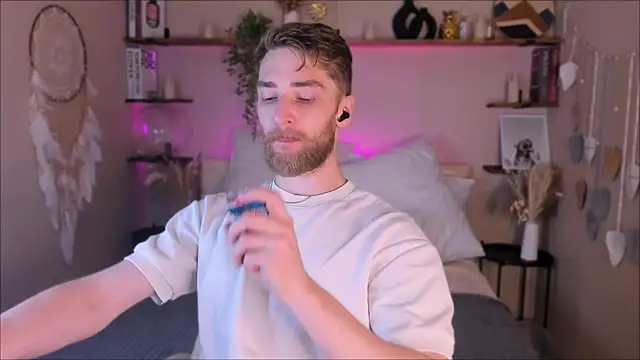 DexterDexx online show from September 22, 2025, 10:16 pm