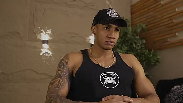 Snapshot of Logan_Varela chatting on January 10, 2026, 12:22 pm Logan Varela online show from January 10, 2026, 12:22 pm