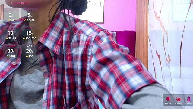 yourcuteneighbourr online show from April 4, 2026, 3:13 am