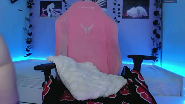 Scarlettsrorm online show from March 23, 2025, 5:21 am