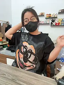 Snapshot of Jenni_nana chatting on March 22, 2025, 7:47 am Jenni nana online show from March 22, 2025, 7:47 am