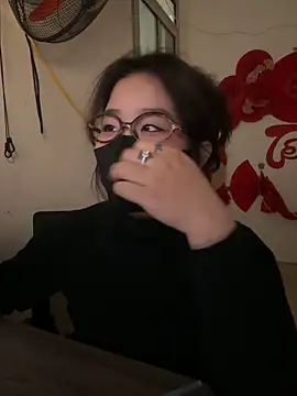 Snapshot of Jenni_nana chatting on January 1, 2025, 3:45 am Jenni nana online show from January 1, 2025, 3:45 am