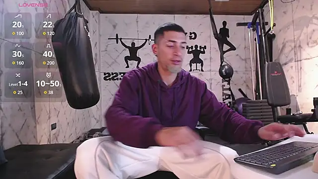 DrakeNeumann online show from September 28, 2025, 3:57 am