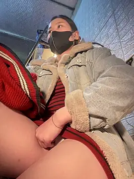 Tina 995 online show from January 19, 2025, 1:55 pm