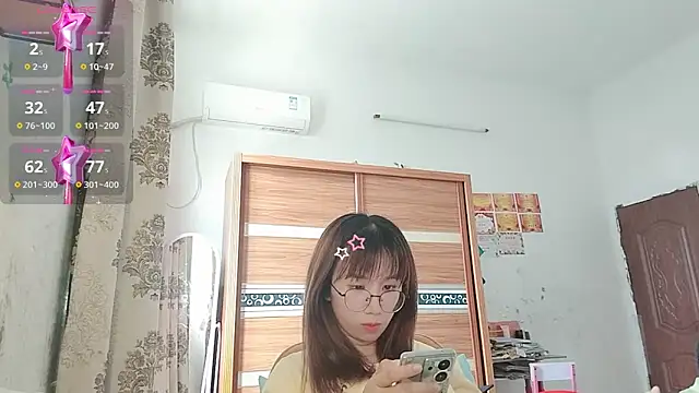 Lili 666 online show from June 11, 2026, 2:33 am