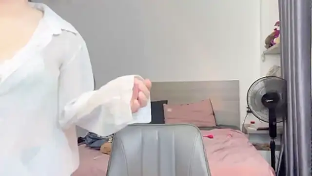 Snapshot of Na_baby chatting on April 15, 2026, 7:58 pm Na baby online show from April 15, 2026, 7:58 pm