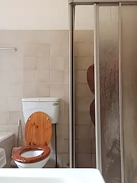 Snapshot of Sexymamibo chatting on March 21, 2025, 2:29 pm Sexymamibo online show from March 21, 2025, 2:29 pm