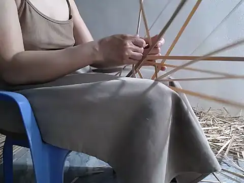 Snapshot of nolame18xxx chatting on April 9, 2026, 10:43 am nolame18xxx online show from April 9, 2026, 10:43 am