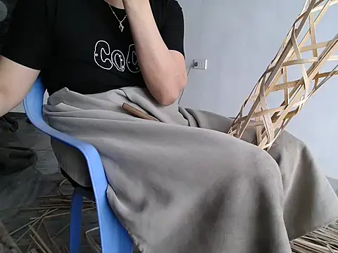 Snapshot of nolame18xxx chatting on March 15, 2026, 3:24 am nolame18xxx online show from March 15, 2026, 3:24 am