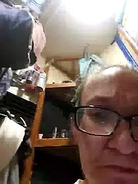 Snapshot of ILUV2TUCHMYKITTY chatting on February 21, 2026, 2:19 pm ILUV2TUCHMYKITTY online show from February 21, 2026, 2:19 pm