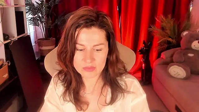 April o Nill online show from April 11, 2026, 12:09 pm