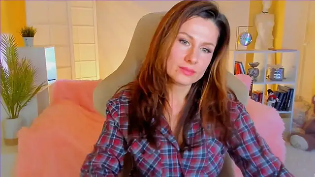 April o Nill online show from January 23, 2025, 12:41 pm