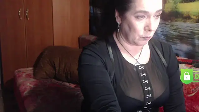 Snapshot of RositaSky chatting on February 8, 2025, 8:31 am RositaSky online show from February 8, 2025, 8:31 am