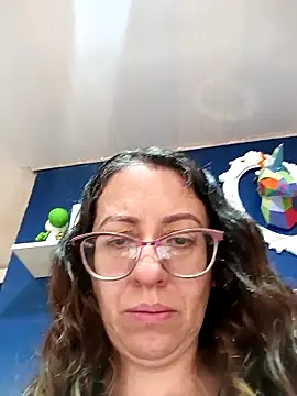 miss hanna07 online show from April 7, 2026, 4:42 pm