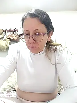 miss hanna07 online show from January 13, 2026, 12:42 pm