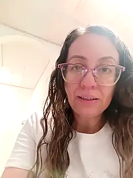 miss hanna07 online show from April 9, 2026, 4:24 pm