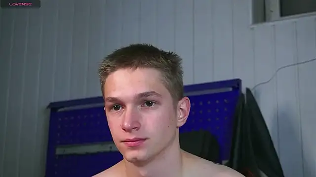 dustyn fox online show from November 6, 2025, 3:38 pm