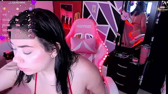 Snapshot of arisantana chatting on January 18, 2026, 10:13 pm arisantana online show from January 18, 2026, 10:13 pm