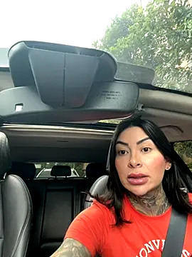 Iam Annii online show from October 23, 2025, 5:44 pm