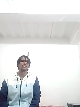 Leandona online show from November 2, 2025, 8:14 pm