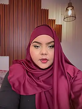  Shara Handal  online show from November 15, 2025, 7:01 am