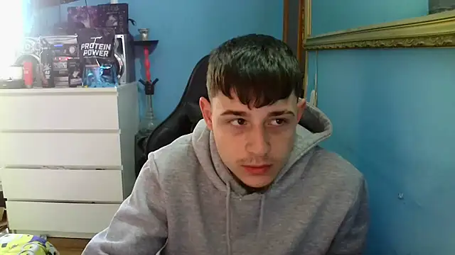 Nenejoven16- online show from April 7, 2026, 7:32 am