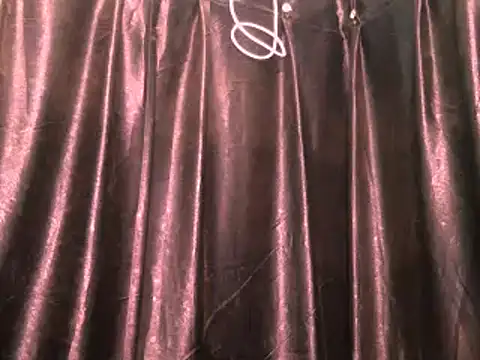 Fuckable Nasty MILF online show from May 24, 2026, 4:12 am