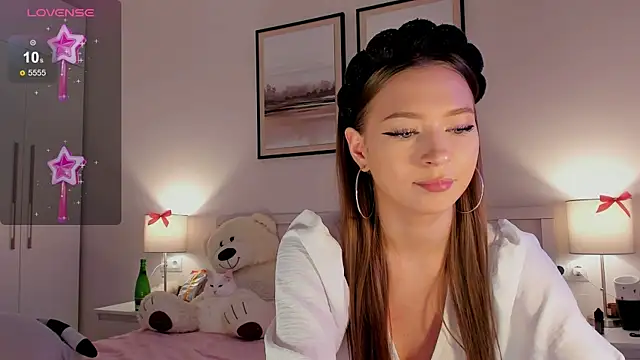 diana nier online show from November 28, 2025, 6:19 pm