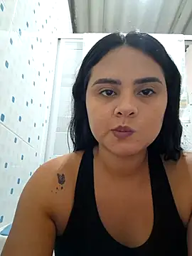 sexy-latin10 online show from October 31, 2025, 2:41 am