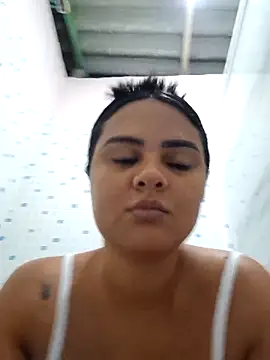 Snapshot of sexy-latin10 chatting on October 22, 2025, 10:25 am sexy-latin10 online show from October 22, 2025, 10:25 am