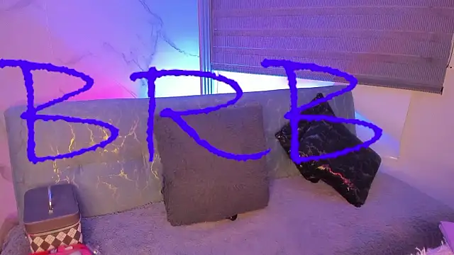 dayan silva  online show from March 14, 2026, 1:11 am