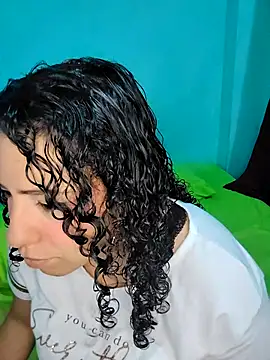 aixa 15 online show from April 28, 2026, 12:09 pm