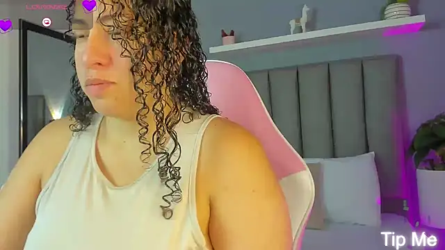 aixa 15 online show from November 20, 2025, 12:17 pm