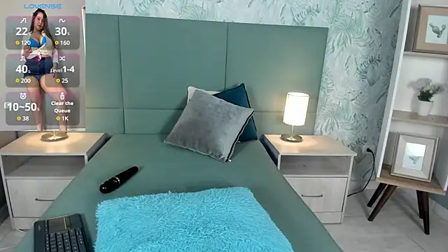 janecullen online show from November 25, 2025, 3:51 am