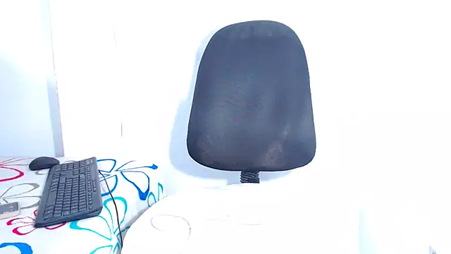 Megaanfox online show from March 20, 2026, 6:53 pm