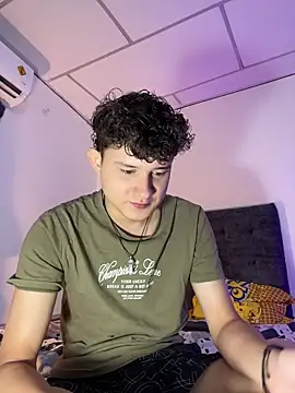 Nathan Bluee online show from October 30, 2025, 3:09 pm