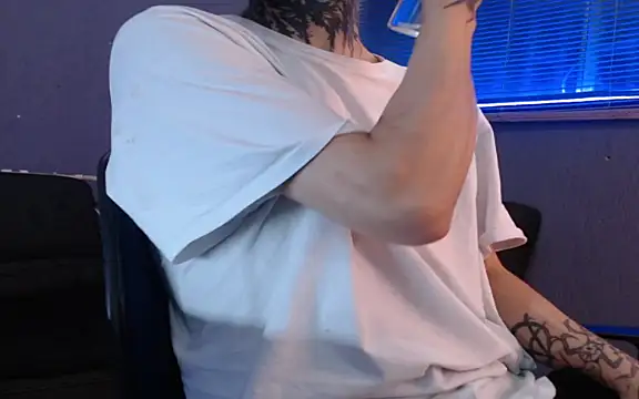 Andy bapho online show from December 1, 2025, 2:18 pm