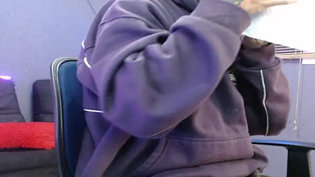 Andy bapho online show from November 12, 2025, 4:11 pm