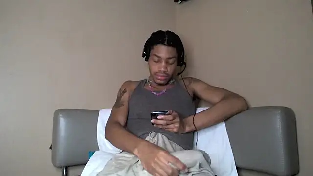 Skinnyblackman online show from August 10, 2026, 3:24 am