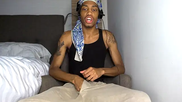 Skinnyblackman online show from April 30, 2026, 12:39 am