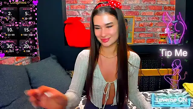 UrJoyy online show from November 1, 2025, 3:24 am