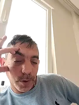 Snapshot of Egemen2245 chatting on November 15, 2025, 8:40 am Egemen2245 online show from November 15, 2025, 8:40 am