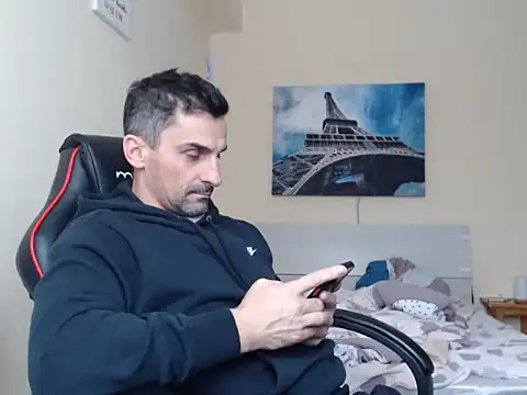 Snapshot of amydamarw chatting on January 15, 2026, 8:51 am amydamarw online show from January 15, 2026, 8:51 am