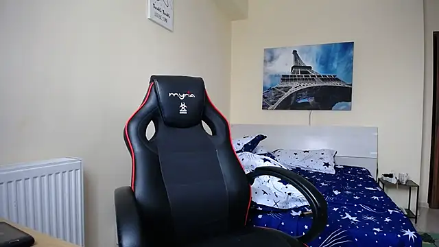 amydamarw online show from April 13, 2026, 5:11 am